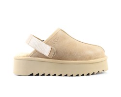 UGG GOLDENSTAR CLOG PLATFORM SAND