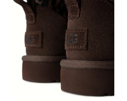 UGG CLASSIC ULTRA MINI CASPIAN BOOTS CHOCOLATE UGG CLASSIC ULTRA MINI CASPIAN BOOTS CHOCOLATE