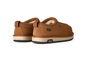 UGG WOMEN'S TASMAN SLIPPER GTX CHESTNUT