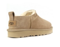 UGG WOMEN'S CLASSIC MICRO SAND