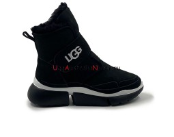 UGG DAKOTA - BLACK