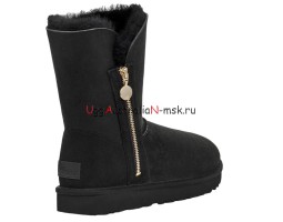 UGG BAILEY SHORT ZIP BLACK