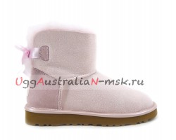 UGG MINI BAILEY BOW II METALLIC SEASHE PINK