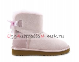 UGG MINI BAILEY BOW II METALLIC SEASHE PINK