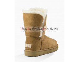 UGG BAILEY BUTTON SHORT II CHESTNUT