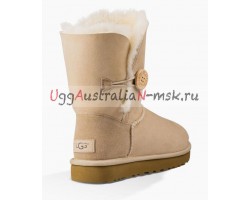 UGG BAILEY BUTTON SHORT II SAND