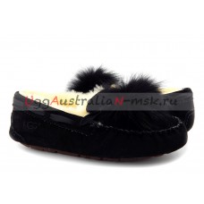 UGG DAKOTA POM POM BLACK