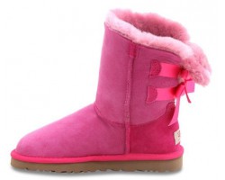 UGG BAILEY BOW DARK PINK