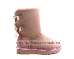 UGG BAILEY BOW II METALLIC DUSK