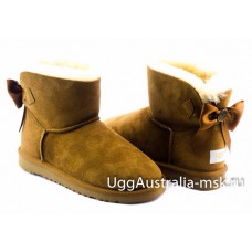 UGG BAILEY BOW MEDALLION CHESTNUT