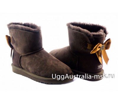 UGG BAILEY BOW MEDALLION CHOCOLATE