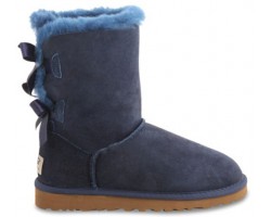 UGG BAILEY BOW NAVY