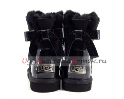 UGG BAILEY BOW PEARLY BLACK