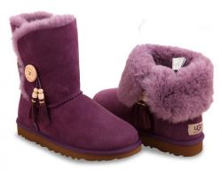 UGG BAILEY BUTTON CHARMS PURPLE