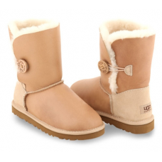 UGG BAILEY BUTTON METALLIC SAND