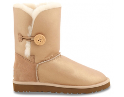 UGG BAILEY BUTTON SOFT GOLD