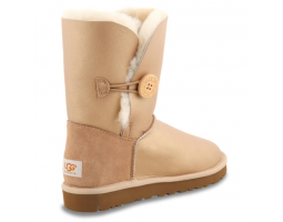 UGG BAILEY BUTTON SOFT GOLD