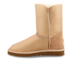 UGG BAILEY BUTTON SOFT GOLD