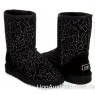 UGG CLASSIC SHORT CONSTELLATION BLACK