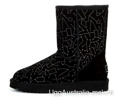 UGG CLASSIC SHORT CONSTELLATION BLACK