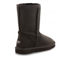 UGG CLASSIC SHORT LEATHER BLACK