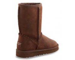 UGG CLASSIC SHORT LEATHER CHOCOLATE