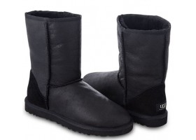 UGG CLASSIC SHORT METALLIC BLACK