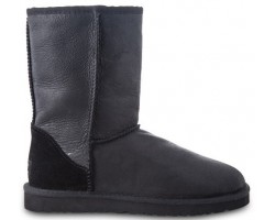 UGG CLASSIC SHORT METALLIC BLACK