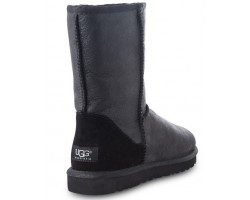 UGG CLASSIC SHORT METALLIC BLACK