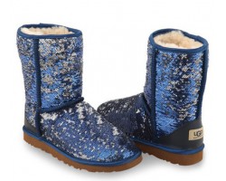 UGG CLASSIC SHORT SPARKLES NAVY