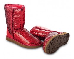 UGG CLASSIC SHORT SPARKLES RED