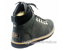 UGG CAPULIN BLACK