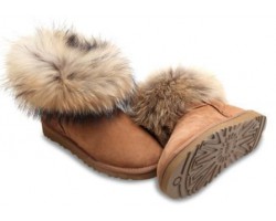 UGG FOX FUR CHESTNUT