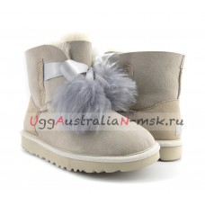 UGG GITA SAND