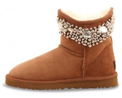 UGG & JIMMY CHOO CRYSTALS CHESTNUT