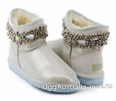 UGG & JIMMY CHOO CRYSTALS I DO