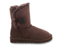 UGG KIDS BAILEY BUTTON CHOCOLATE