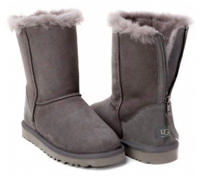 UGG ZIP GREY