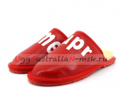 UGG SLIPPER SUPREME LOUIS VUITTON RED