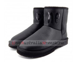 UGG WOMEN SUPREME LOUIS VUITTON BLACK