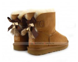 UGG MINI BAILEY BOW FUR BRUSH BOOT CHESTNUT