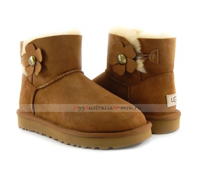 UGG MINI BAILEY BUTTON POPPY BOOT CHESTNUT