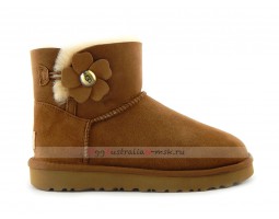 UGG MINI BAILEY BUTTON POPPY BOOT CHESTNUT