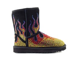 UGG WOMEN'S CLASSIC JEREMY SCOTT BLACK