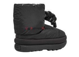 UGG CLASSIC MAXI SHORT BLACK