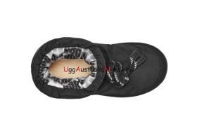 UGG CLASSIC MAXI SHORT BLACK