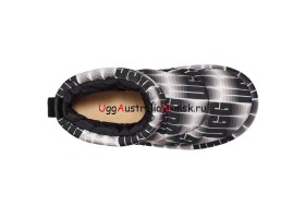 UGG CLASSIC MAXI WAVELENGTH MINI BLACK/WHITE