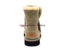 UGG MINI BAILEY LOGO STRAP SUEDE KHAKI