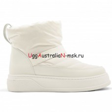 UGG CLASSIC MINI MASCOT WHITE