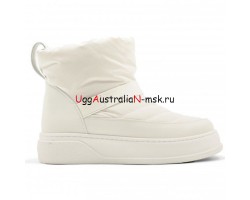 UGG CLASSIC MINI MASCOT WHITE